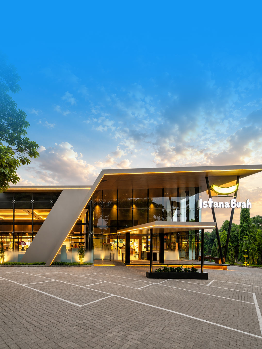 Istana Buah Sultan Agung Semarang premium fresh market modern dengan pilihan buah segar, produk import, sayuran dan kebutuhan keluarga berkualitas